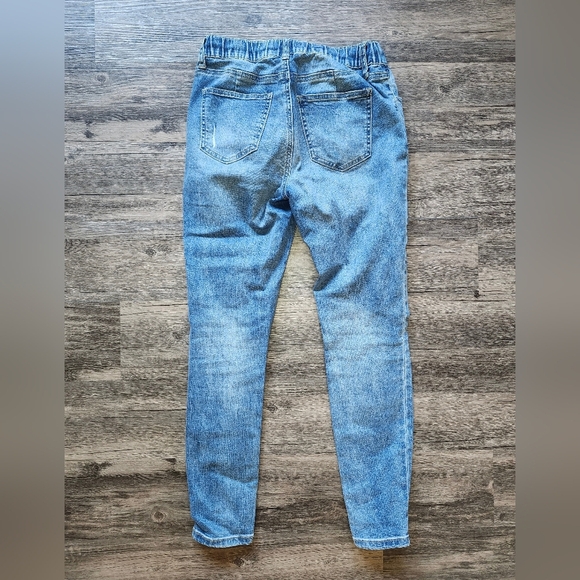 Ashley Mason Medium Wash Distressed Denim Skinny Jeans With Drawstring - Picture 4 of 5